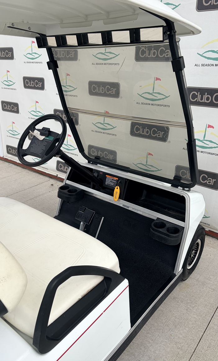 2000 Club Car DS 2 Passenger Gas Golf Cart - Image 5
