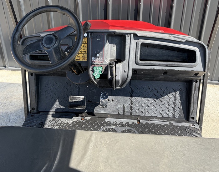 2019 Toro GTX 2 Passenger Gas EFI Utility Cart - Image 5