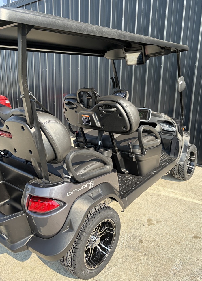 2027 Club Car Onward Forward 4 Passenger Lifted Lithium LSV Golf Cart - Image 5
